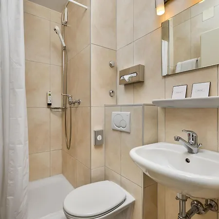 Hotel Bon Port 3*