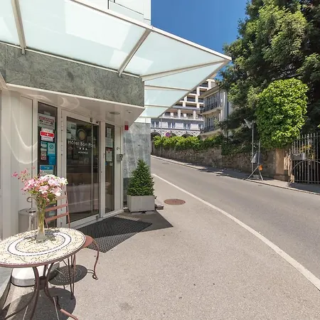 Bon Port Hotel 3*