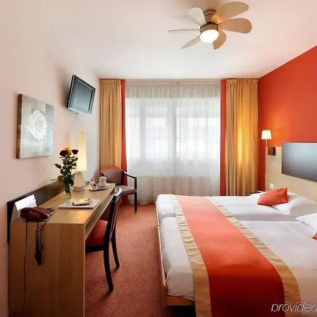 Hotel Bon Port 3*