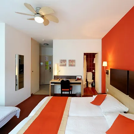 Bon Port Hotel 3*