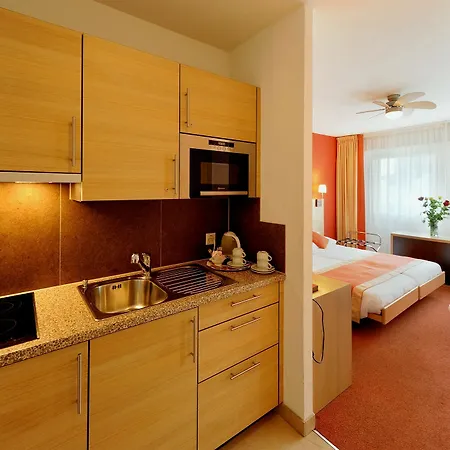 Hotel Bon Port Montreux
