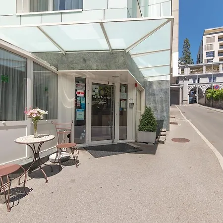 Hotel Bon Port Montreux