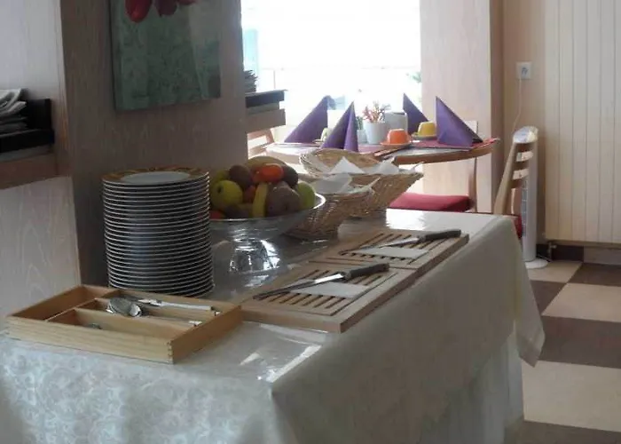 Bon Port 3* Montreux