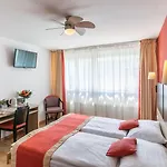 Hotel Bon Port