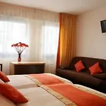 Hotel Bon Port Montreux