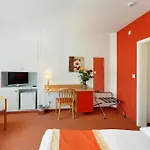 Hotel Bon Port