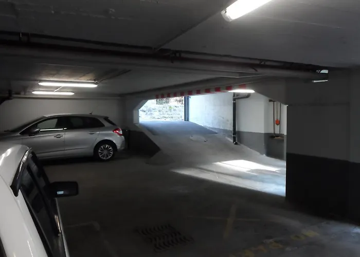 Bon Port مونترو